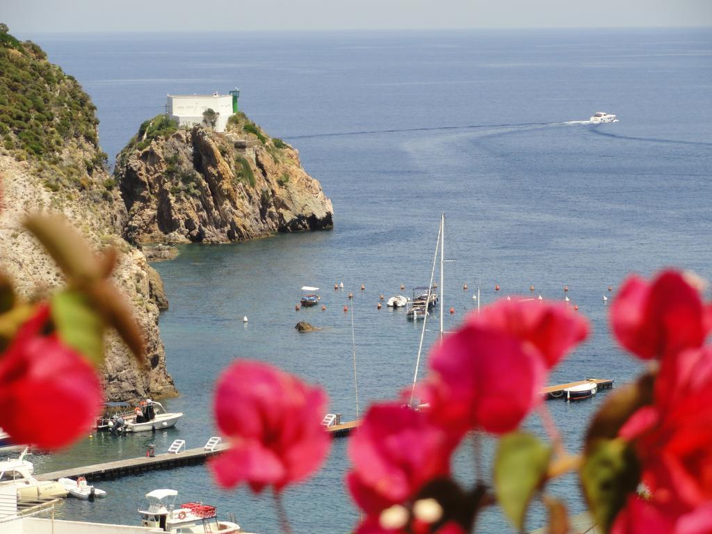 Chiaia Apartments Ponza Kamer foto